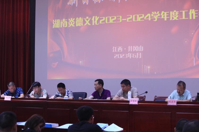 莫問(wèn)收獲，但問(wèn)耕耘，優(yōu)秀業(yè)務(wù)經(jīng)理送課服務(wù)經(jīng)驗(yàn)分享